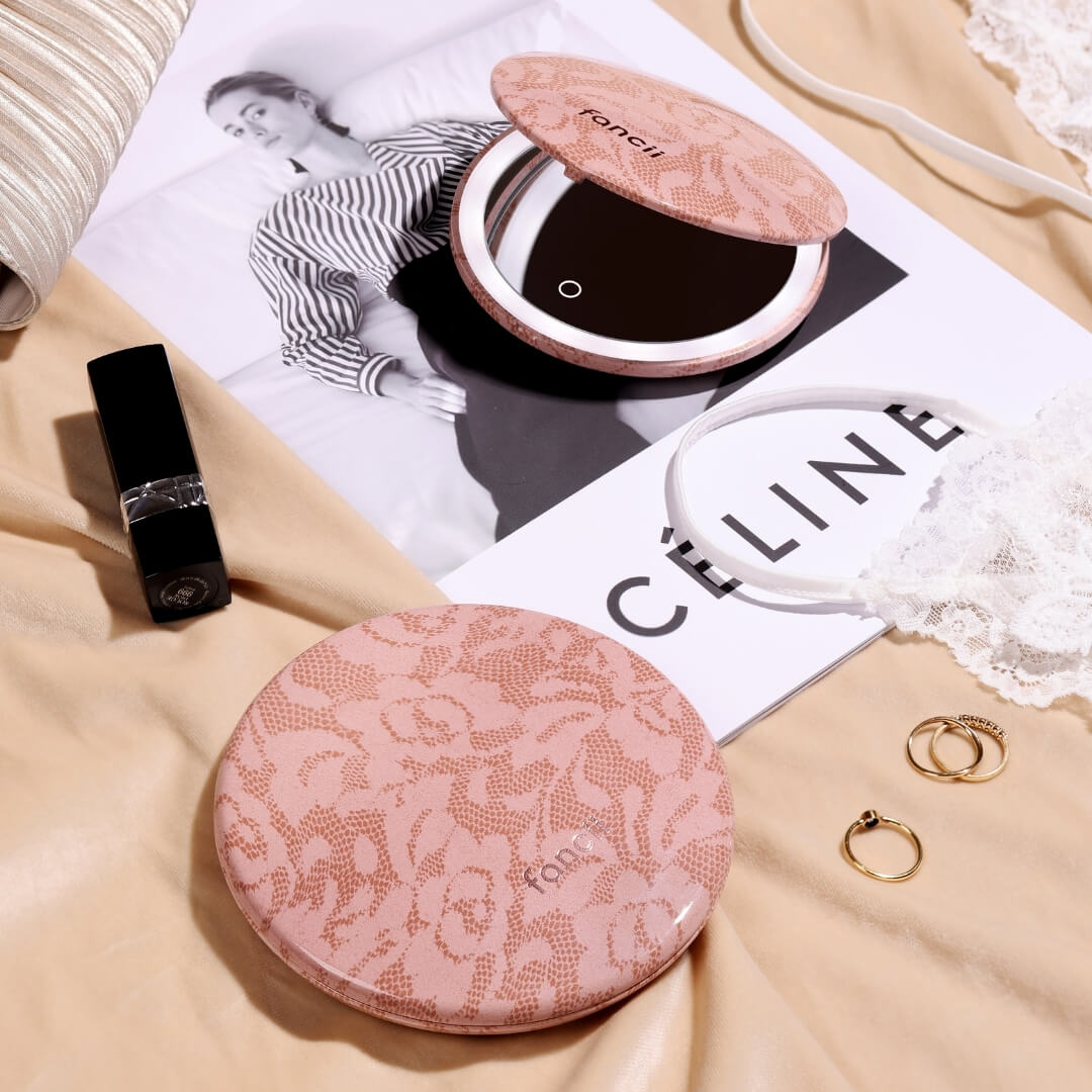 Mini Taylor LED Compact Mirror